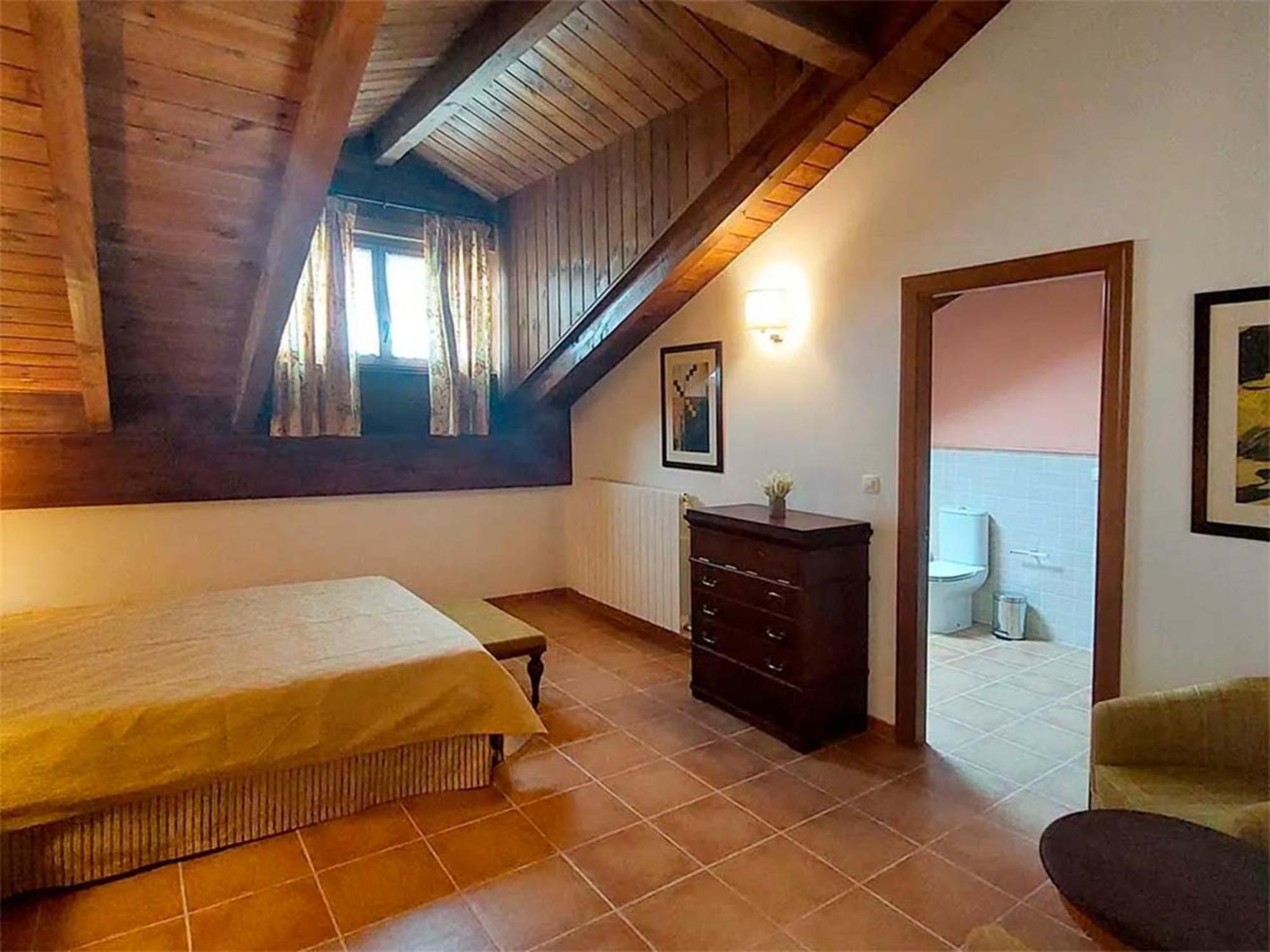 Apartamentos Jaca Badaguas 3000 エクステリア 写真